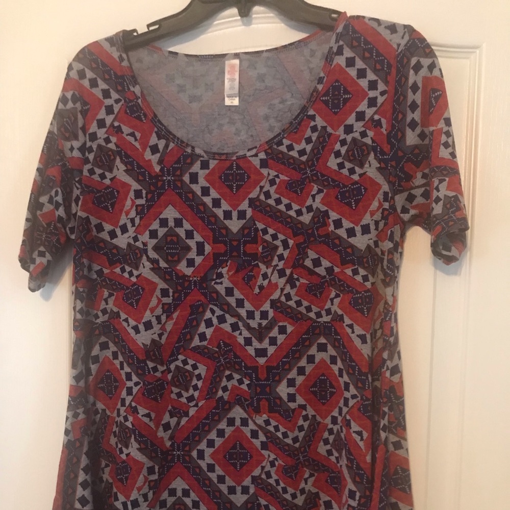 LulaRoe Perfect T New